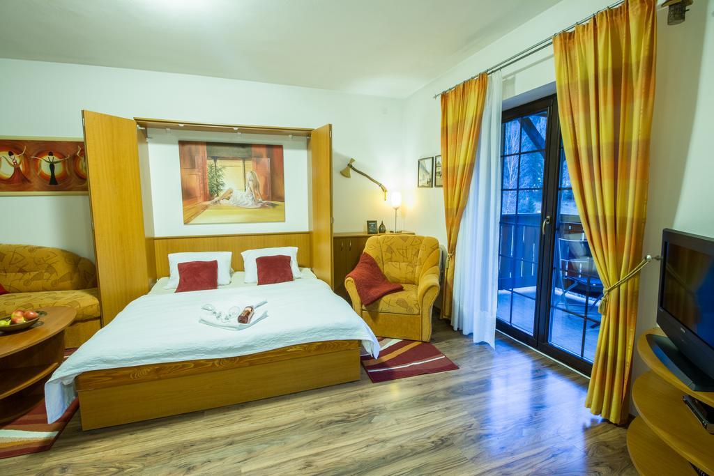 Vila Helena - Apartment Helena 2 Rózsahegy Kültér fotó